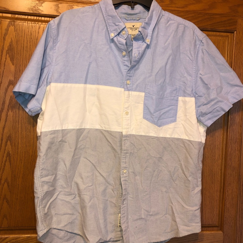 Men’s button up short sleeve